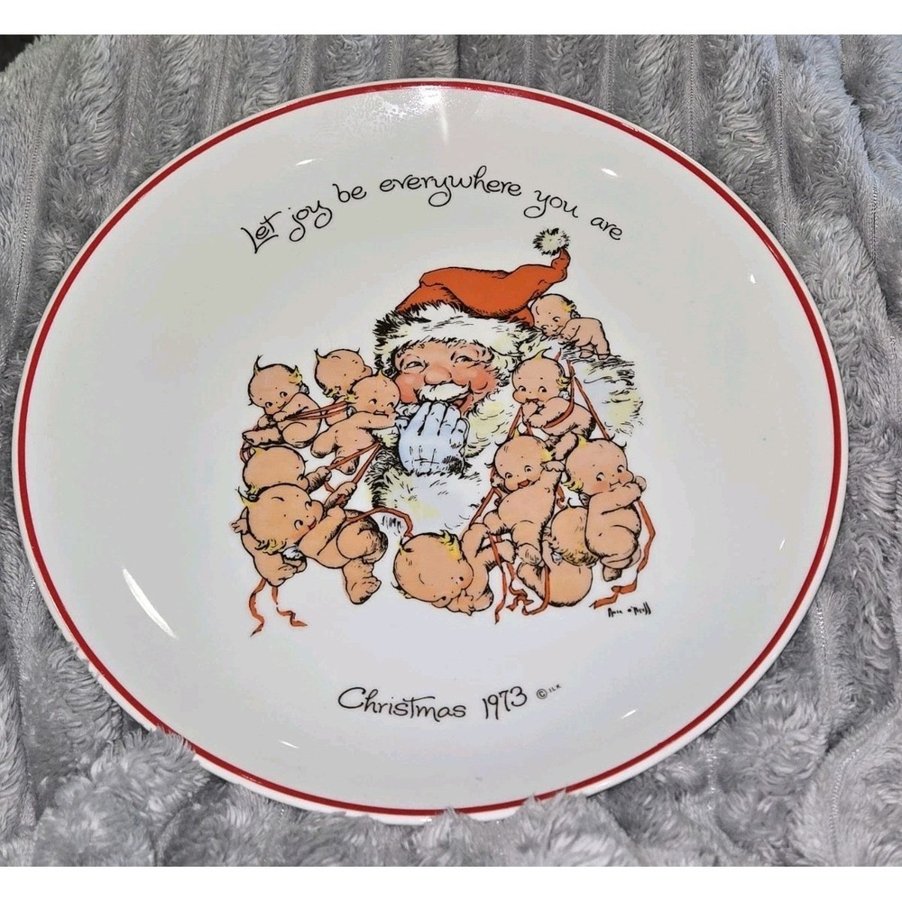 Vintage Kewpie Christmas 1973 Commemorative Plate Rose O'Neill Santa Japan 10.5"